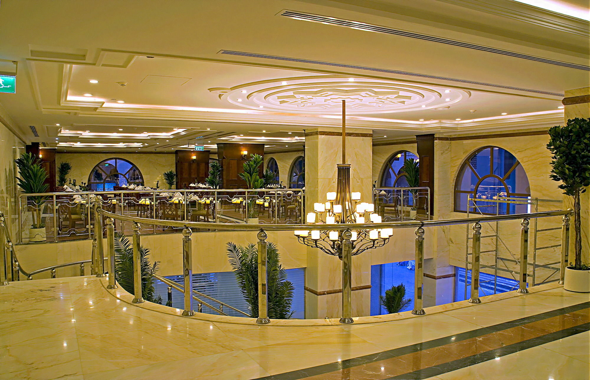 Emaar Royal Hotel Medina Kültér fotó The lobby of the Grand Hotel
